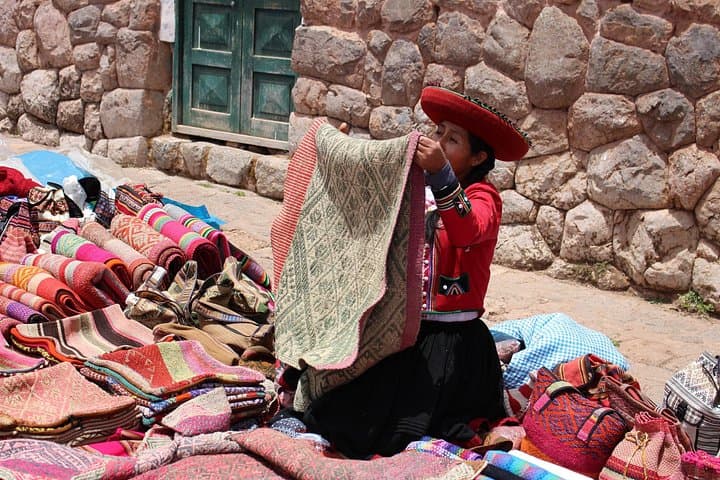 Sacred Valley Highlights: Moon Temple, Maras Salt Mines & Chinchero Day Tour photo 4