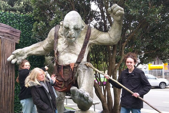 Half-Day Lord of the Rings Tour in Wellington — Mount Victoria, Hobbiton Woods & Weta Workshop photo 3