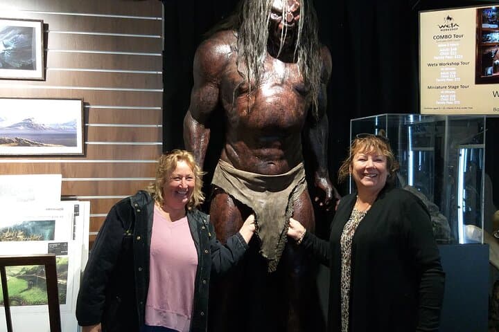 Half-Day Lord of the Rings Tour in Wellington — Mount Victoria, Hobbiton Woods & Weta Workshop photo 4