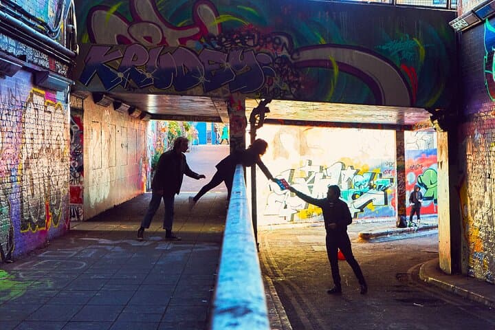 Chasing the Cheshire Cat: HiddenCity's Interactive London Treasure Hunt photo 6