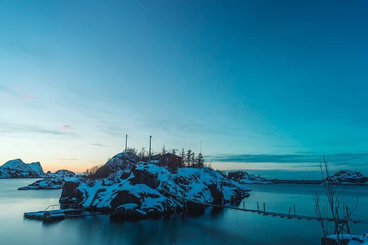 Senja and Kvaløya Discovery Tour from Tromsø: Full-Day Scenic Drive