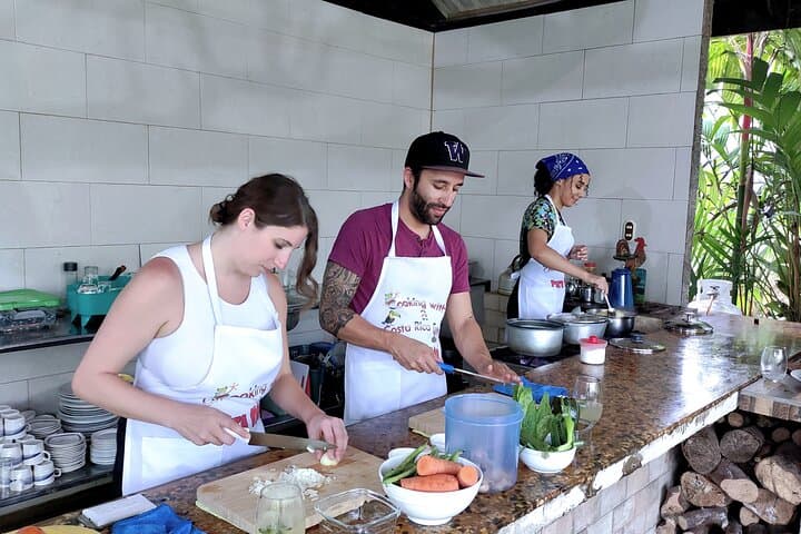 home-cooking-with-a-costa-rican-family-in-la-fortuna photo 3