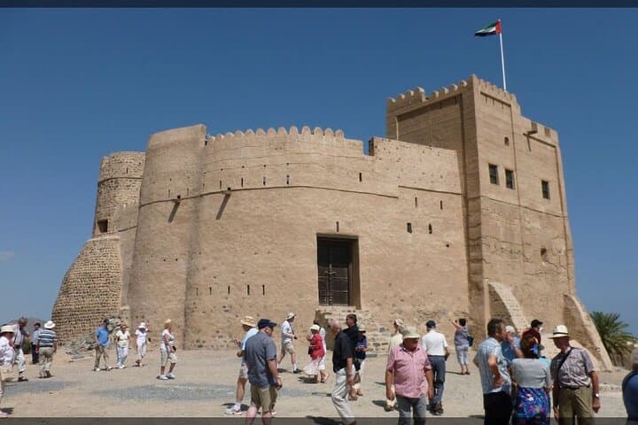 Fujairah East Coast Escape: Full-Day Tour from Dubai to Forts, Beaches & Markets photo 2
