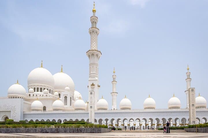 Abu Dhabi Day Tour: Sheikh Zayed Mosque, Emirates Palace & Louvre Abu Dhabi photo 3