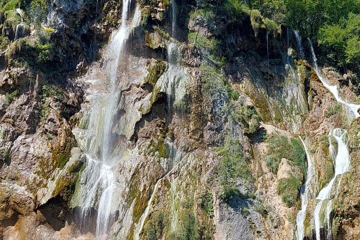 Plitvice Lakes Day Trip from Split: Waterfalls, Walkways & Local Lunch photo 6