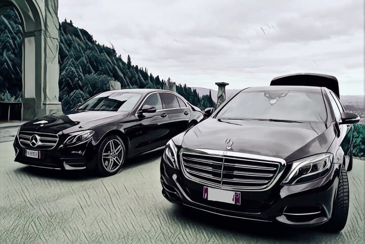Cinque Terre & Pisa from Florence — Private 12‑Hour Limousine to Manarola and Pisa