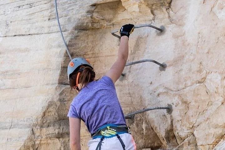 East Zion Via Ferrata & Rappelling: 1-Hour Iron Ladder Adventure photo 3