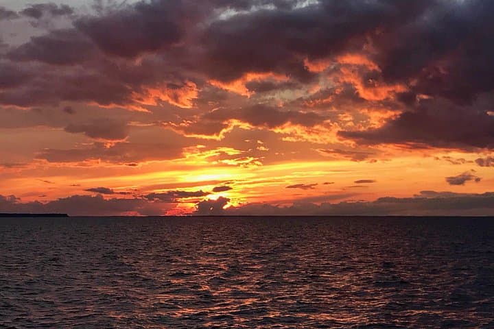 Sunset Live Music Cruise in Door County — Green Bay Evening Boat Tour photo 2