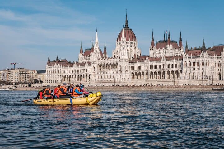 Sunset Rafting on the Danube: Small-Group Budapest Evening Cruise photo 4