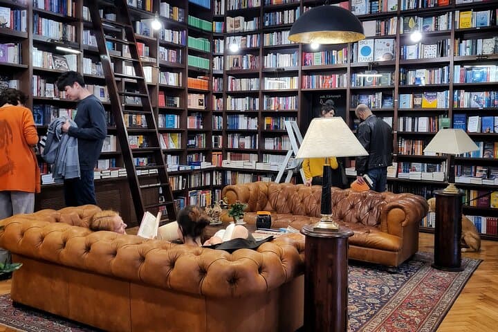 Two-Day Bucharest Walking Itinerary — Self-Guided eGuide for 48 Hours photo 4