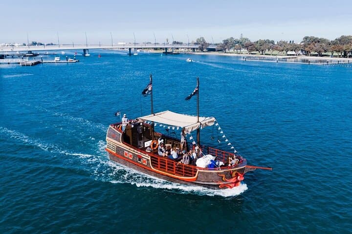 Pirate Cruise in Mandurah: 45-Minute Dolphin & Canals Adventure