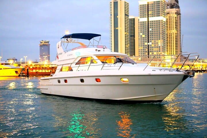Dubai Marina Private Yacht Charter: 4-Hour Luxury Cruise to Ain Dubai, Palm Jumeirah & Burj Al Arab