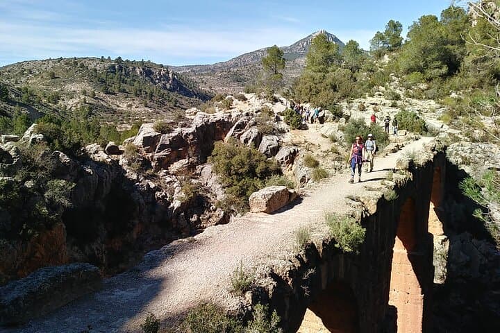 Hike Peña Cortada Roman Aqueduct: 14 km Circular from Calles & Chelva photo 4