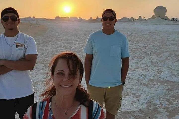 4-Day White Desert & Bahariya Oasis Adventure: Camping, Dunes & Wind‑Carved Rock Formations photo 4