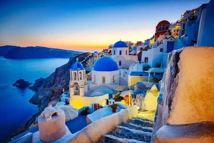 Discover Santorini's Iconic Sites: A Half-Day Adventure for Cruise Travelers photo 1
