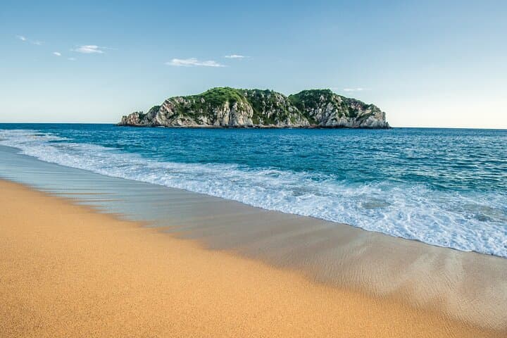 Sailing the 7 Bays of Huatulco: A Catamaran Day Tour Guide photo 3