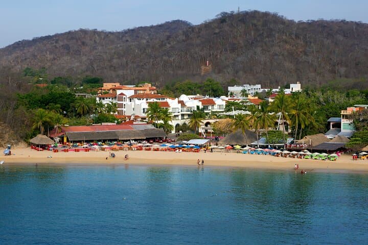 Sailing the 7 Bays of Huatulco: A Catamaran Day Tour Guide photo 6