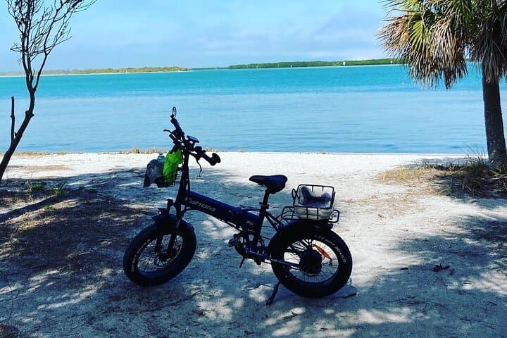 Treasure Island Electric Bike Sunset Tour to John's Pass photo 4
