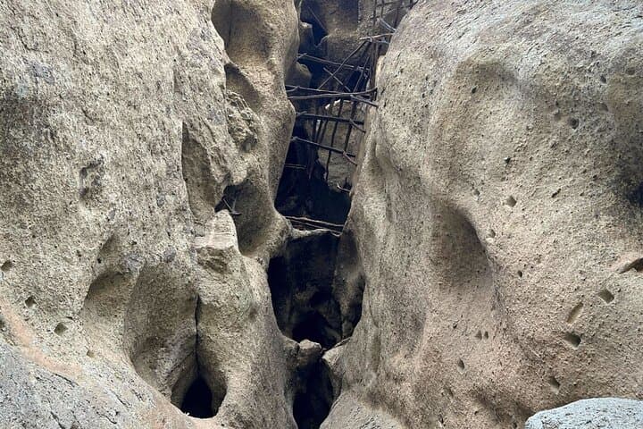Secret Caves of Meteora Sunset Hike: Hidden Hermitages & Panoramic Views photo 3