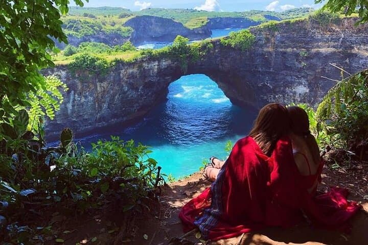 Nusa Penida Private Snorkeling & West Island Tour — Kelingking, Angel’s Billabong & Manta Bay photo 3