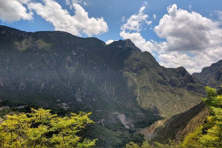 Tolantongo Hot Springs Day Trip from Mexico City: Thermal Caves & Turquoise Pools photo 3