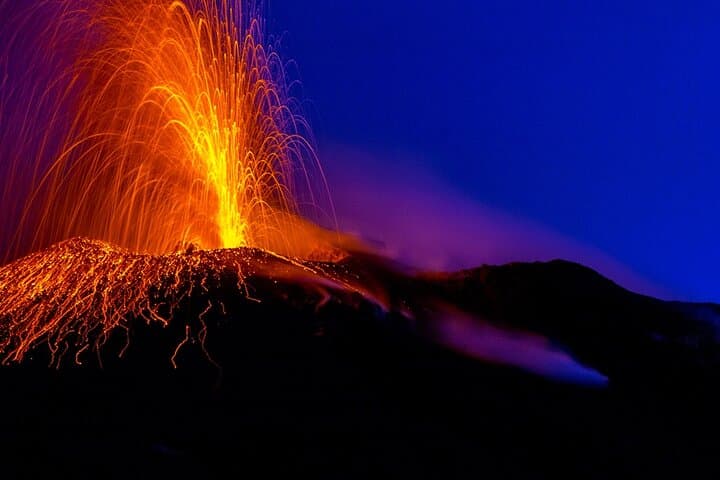 12-Hour Night Cruise to Panarea & Stromboli from Tropea