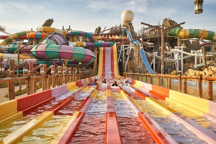 Yas Waterworld Abu Dhabi — Full-Day Ticket with Meal for Family Thrills photo 5