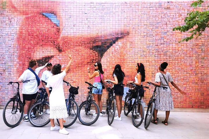 Barcelona Bike and Sunset Sailing: 360° Eco Tour from City Streets to Sea photo 5
