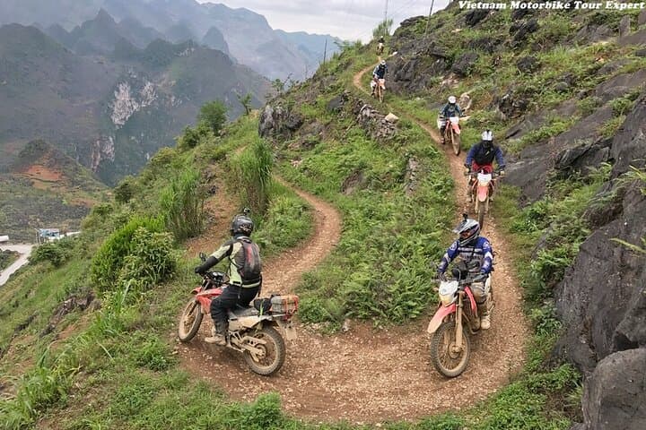 Ha Giang Loop 4D3N Easy Rider — Ma Pi Leng, Dong Van & Homestays photo 2