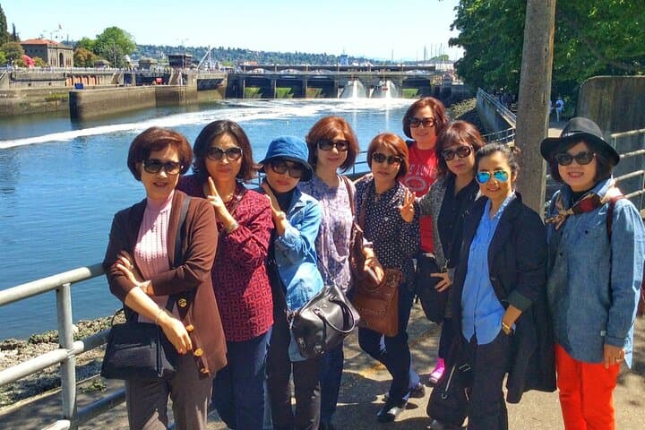Seattle Sightseeing City Tour: 3-Hour Downtown Drive with Hotel Pickup photo 4