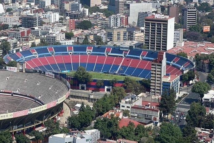 Mexico City 30-Min Private Helicopter Tour — Fly Over Chapultepec, Zócalo & Reforma photo 4
