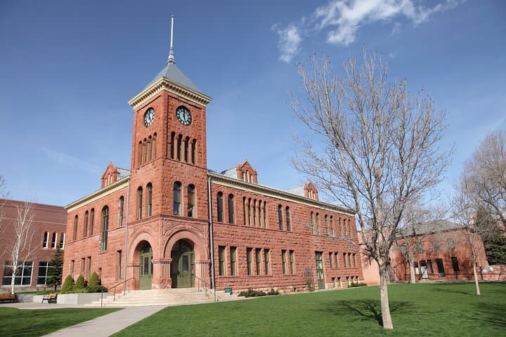 Family-Friendly Ghost Walking Tour in Flagstaff — Evening Haunted History Walk photo 5