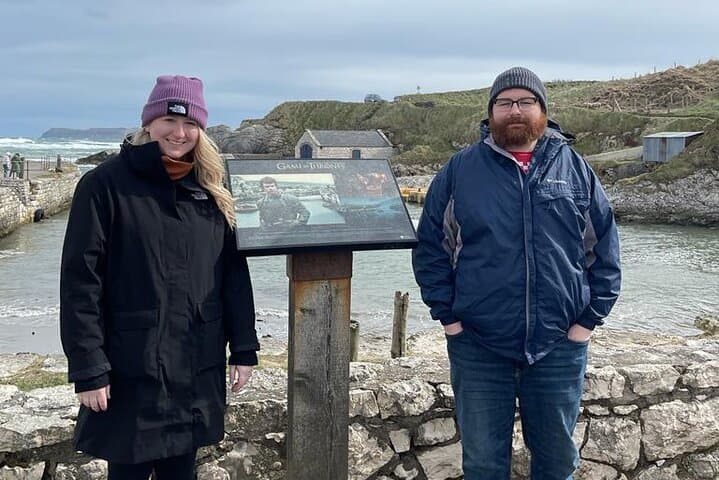 Private Belfast Murals and Giant's Causeway Full-Day Coastal & City Tour photo 1
