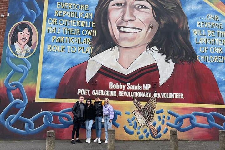 Private Belfast Murals and Giant's Causeway Full-Day Coastal & City Tour photo 2
