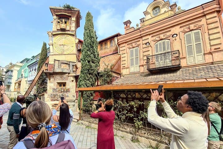 Old Tbilisi Highlights Walking Tour — Wine Tastings, Cable Car & Local Bites photo 2