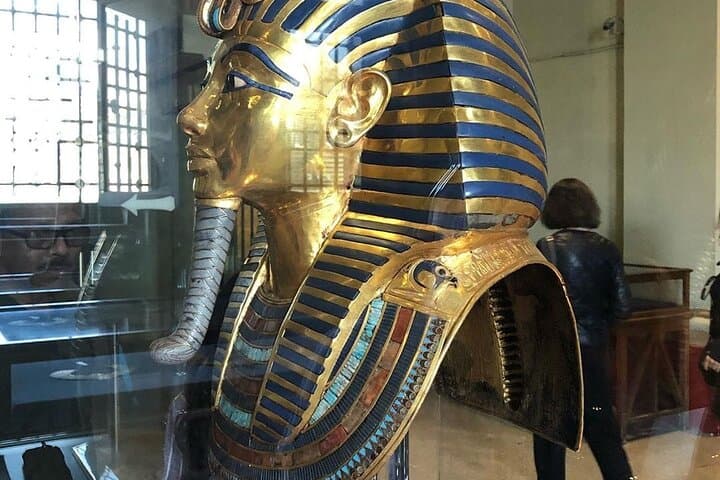 Cairo Day Trip from Sharm El Sheikh: Egyptian Museum, Pyramids & Papyrus Museum by Bus photo 4
