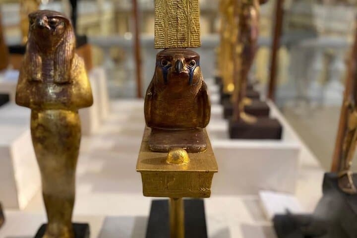 Cairo Day Trip from Sharm El Sheikh: Egyptian Museum, Pyramids & Papyrus Museum by Bus photo 5