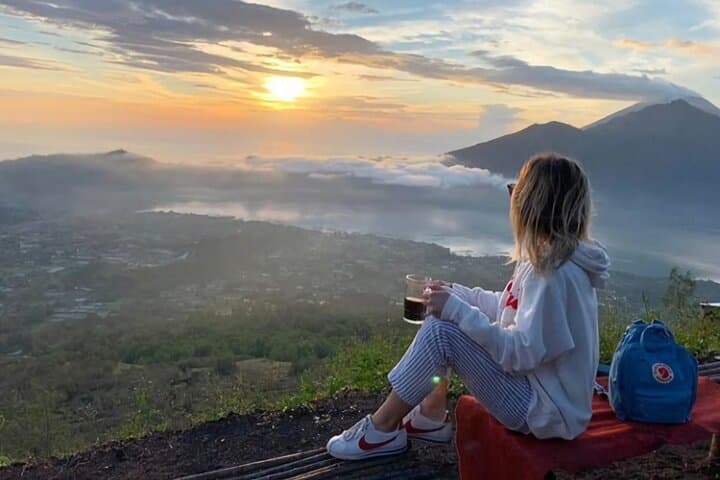 Bali Sunrise Trekking Mount Batur: Guided Pre-Dawn Hike to the Crater photo 5