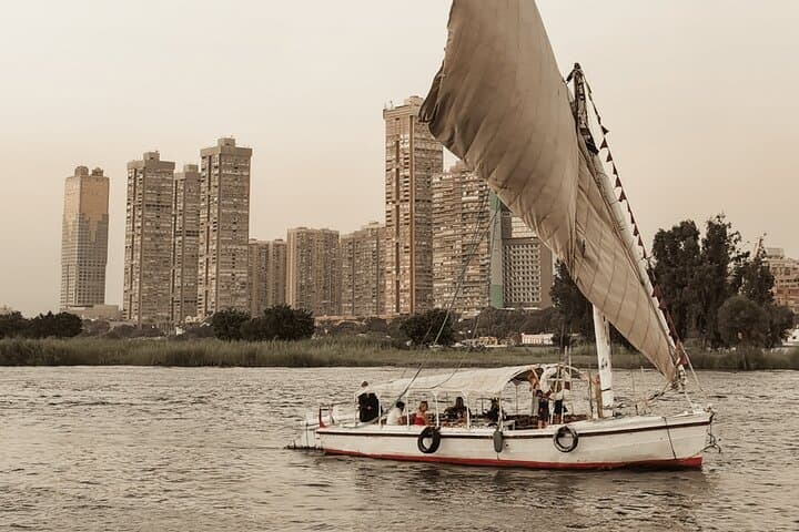 Cairo Felucca Sunset: Private 2-Hour Nile Cruise photo 2