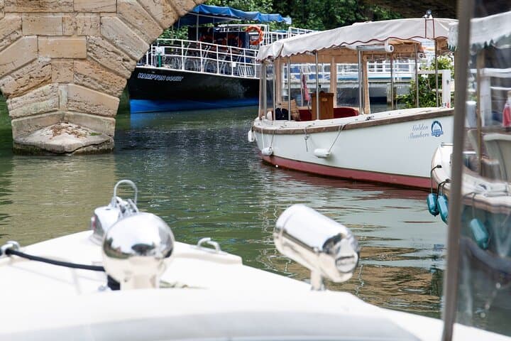 Oxford River Cruise with Six-Course Tasting Menu at The Folly