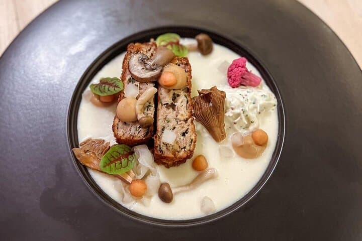 Oxford River Cruise with Six-Course Tasting Menu at The Folly photo 2