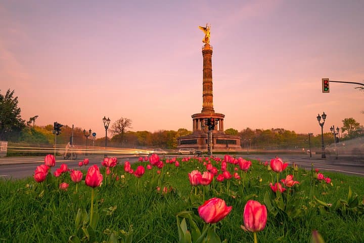 Pedal Through History: Berlin Bike Tour of Top Attractions with Private Guide photo 4