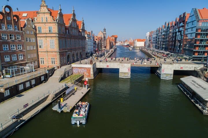 Gdańsk Motława River Luxury Catamaran Cruise: 45-Min Scenic Historic Tour photo 4