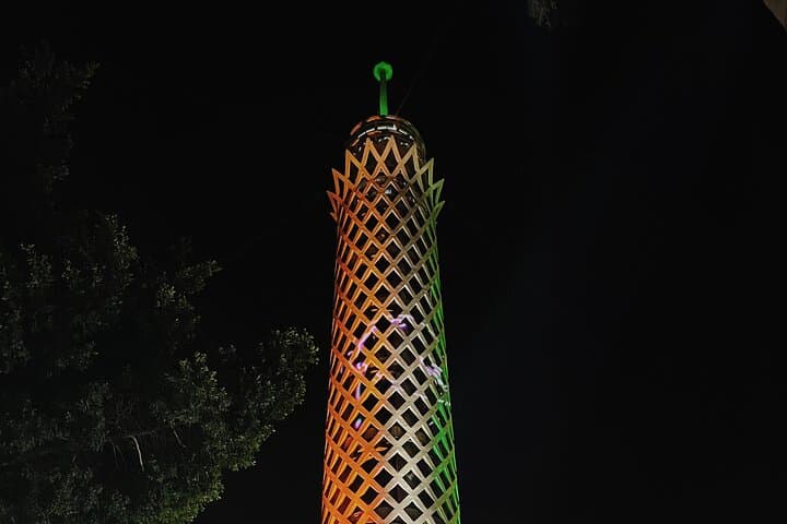 Sunset Views from Cairo Tower: Panoramic Dining & City Lights photo 4