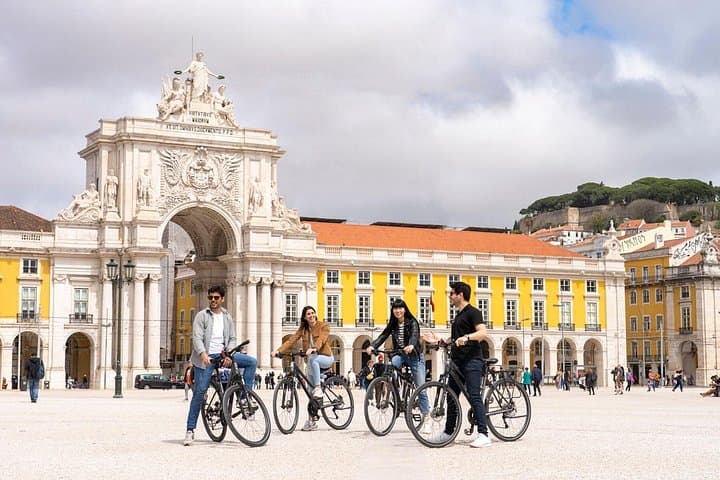 Lisbon 360 City Tour: Bike, Boat & Helicopter Over the Tagus photo 2