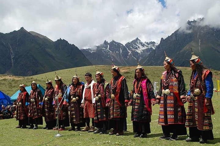Jomolhari Laya Gasa Trek: 17-Day High-Altitude Expedition in Bhutan