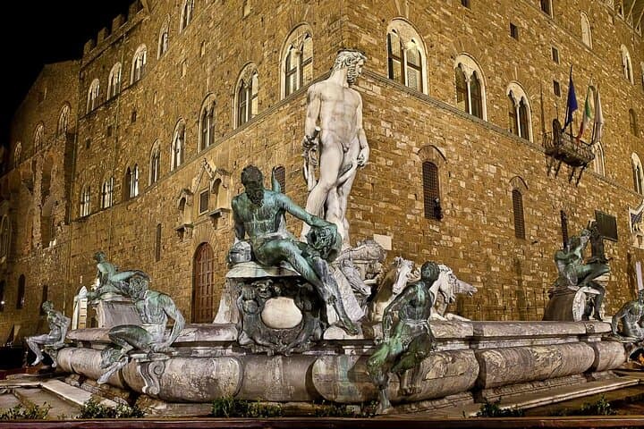 Florence Inferno: Dante-Inspired Haunted City Exploration Game