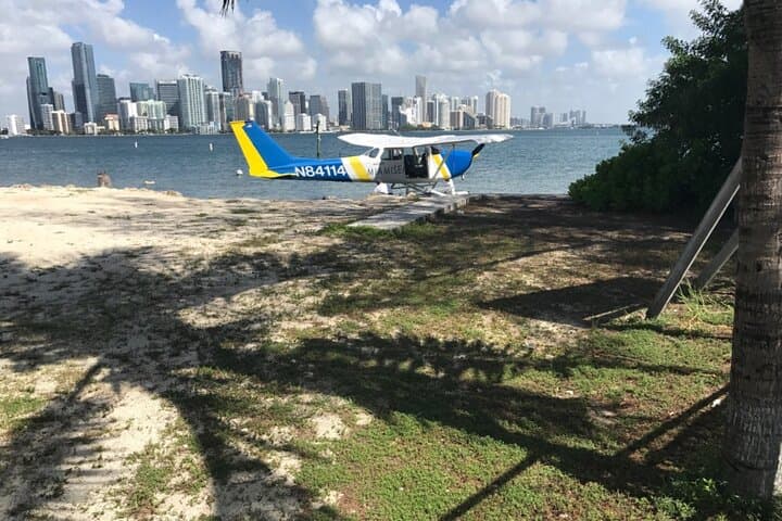 Miami Seaplane Tour: Private 30-Minute Flight over South Beach & Star Island photo 1