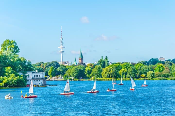 Hamburg Hidden-Gems Bike Tour — Alster, Harbor & Old Town photo 3