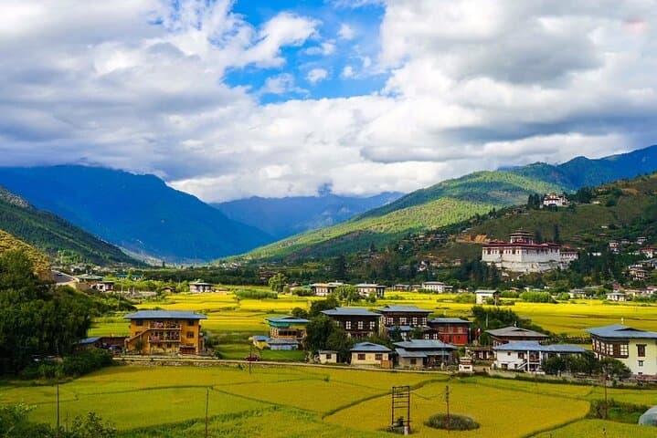 Jomolhari Laya Gasa Trek: 17-Day High-Altitude Expedition in Bhutan photo 4
